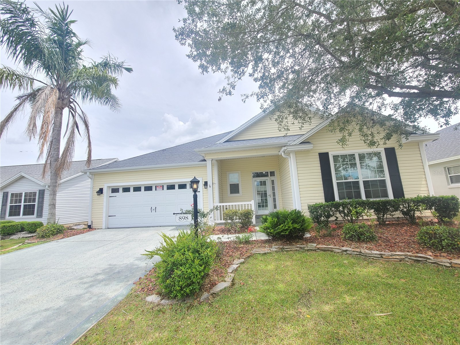898 Moses Loop The Villages FL 32162 OM724749 image1