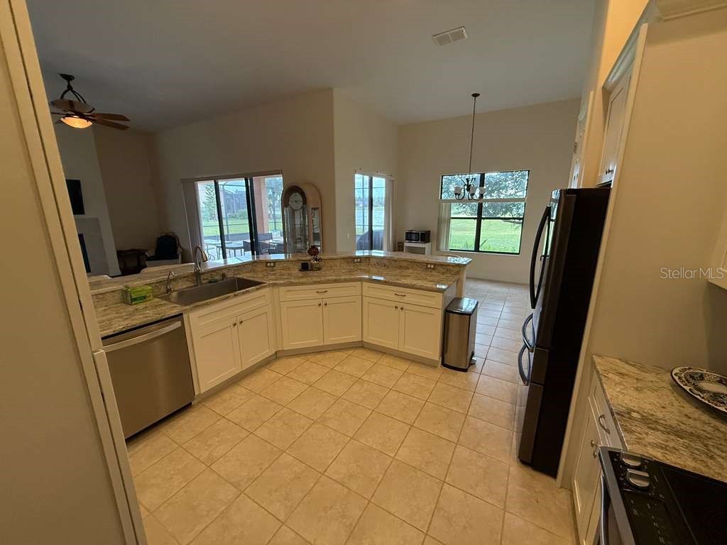 898 San Raphael Street Poinciana FL 34759 S5145390 image13