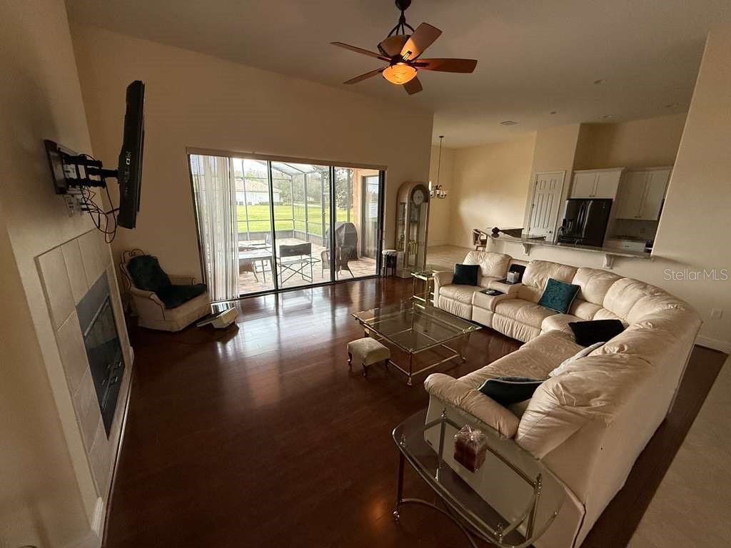898 San Raphael Street Poinciana FL 34759 S5145390 image4
