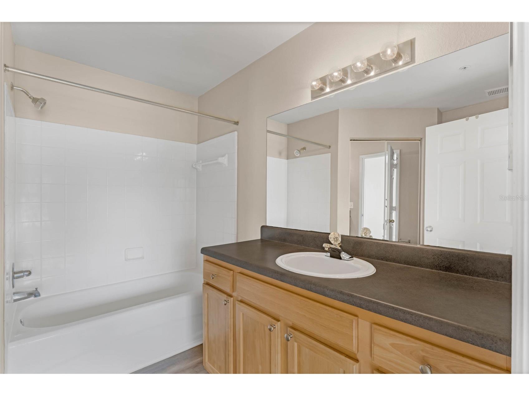 8981 Lee Vista Boulevard #2205 Orlando FL 32829 O6381390 image17