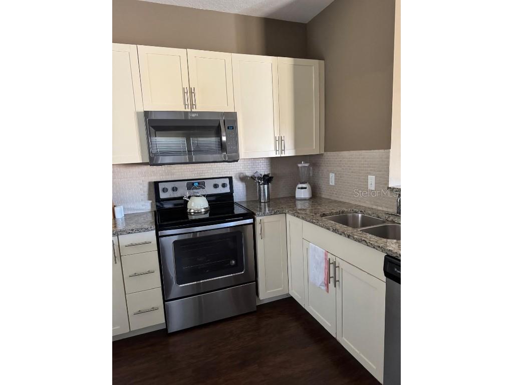 8981 Shine Drive Kissimmee FL 34747 S5124447 image3