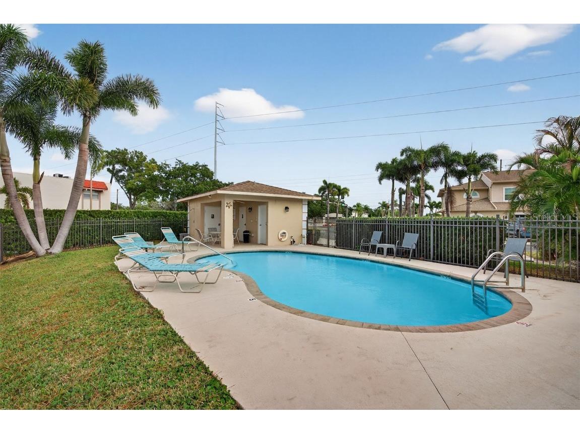 8984 Antigua Drive Seminole FL 33777 TB8454716 image35