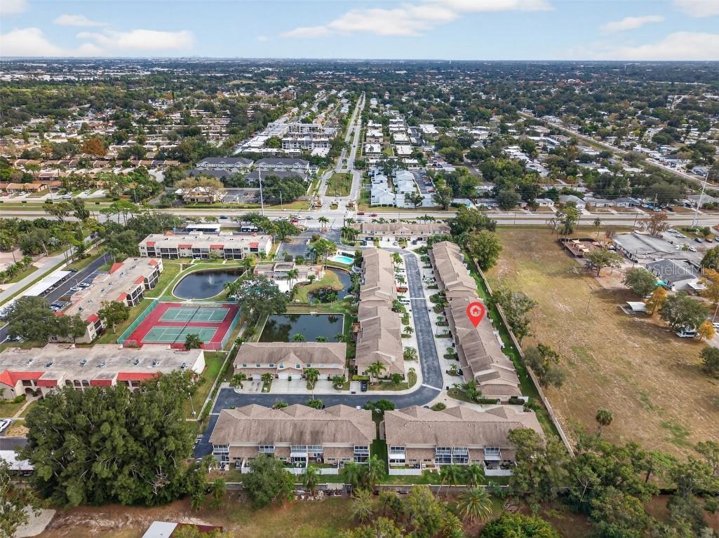 8984 Antigua Drive Seminole FL 33777 TB8454716 image44