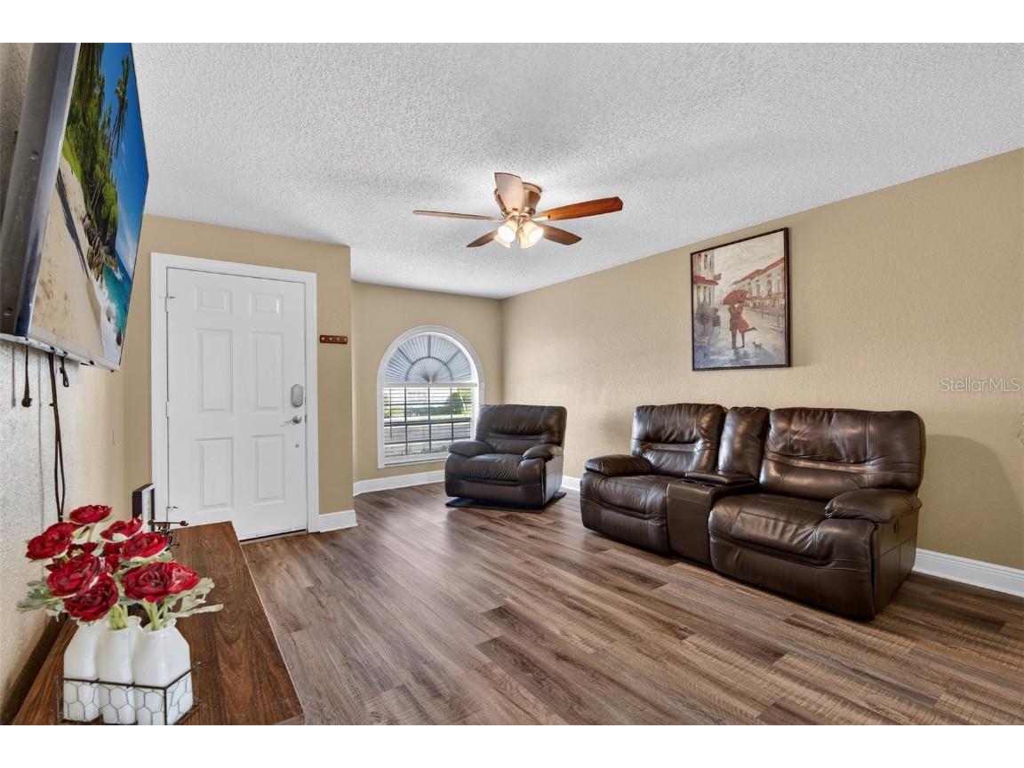 8984 Antigua Drive Seminole FL 33777 TB8454716 image5