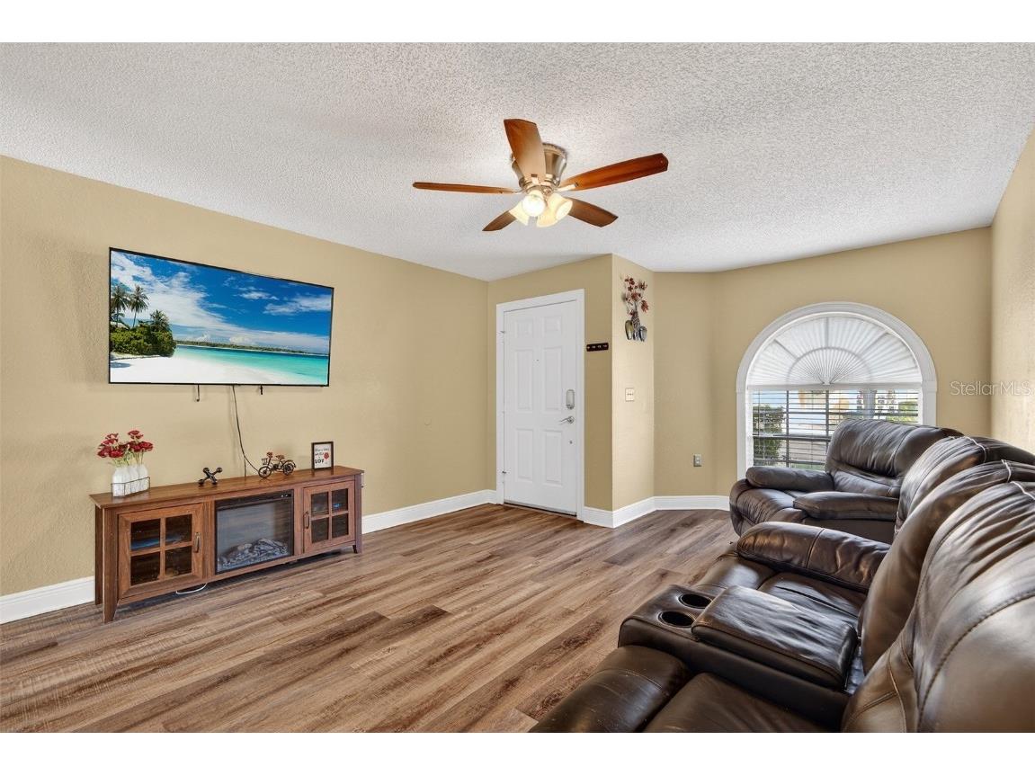 8984 Antigua Drive Seminole FL 33777 TB8454716 image6