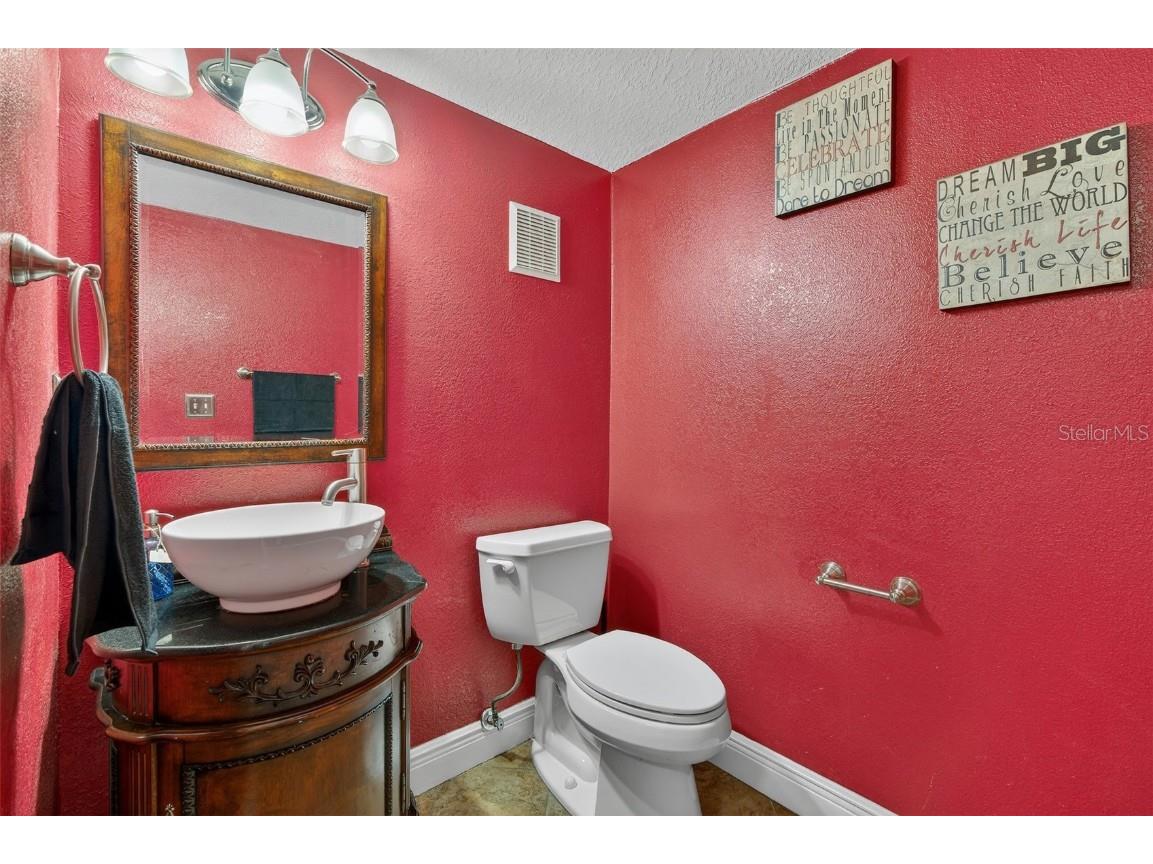 8984 Antigua Drive Seminole FL 33777 TB8454716 image9