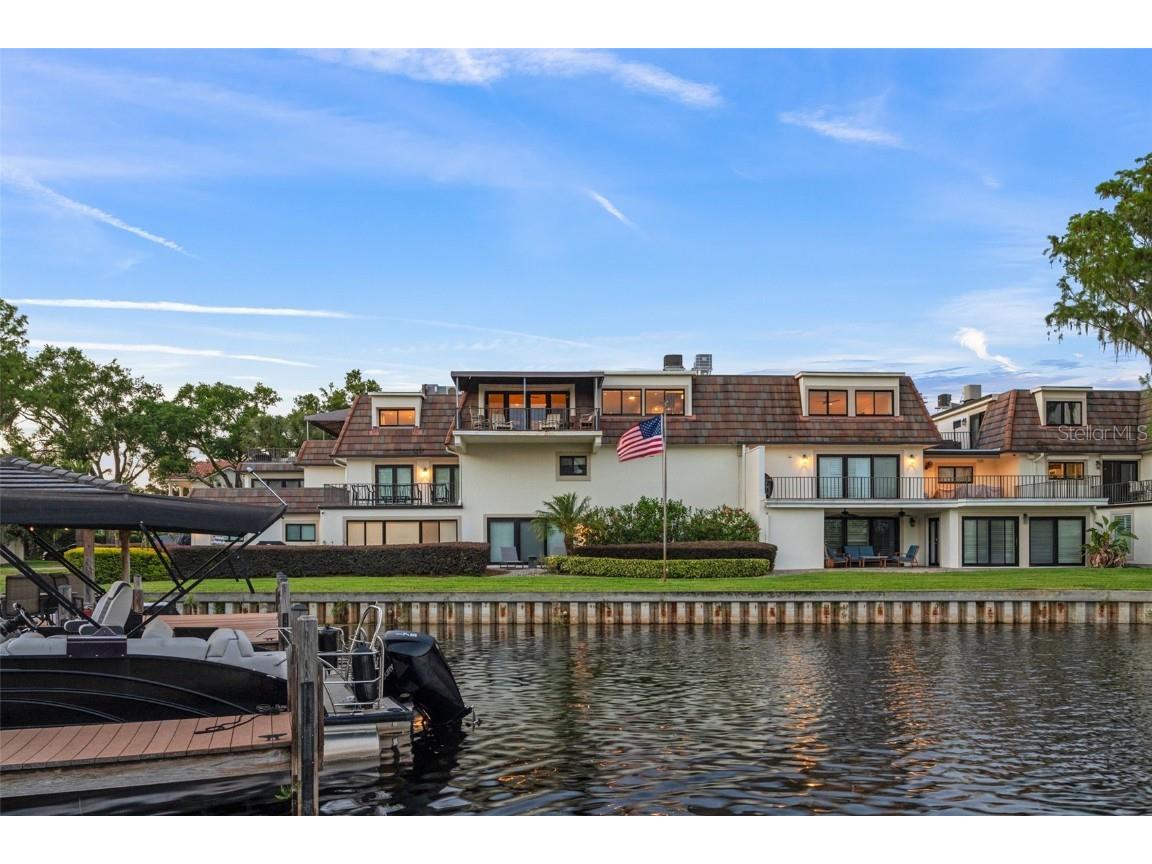 8984 Houston Place #103 Orlando FL 32819 - LAKE BUTLER CHAIN OF LAKES O6251392 image1