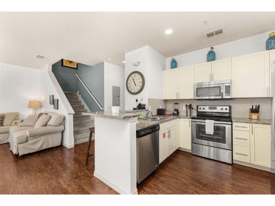 8984 Silver Place Kissimmee FL 34747 S5117055 image9