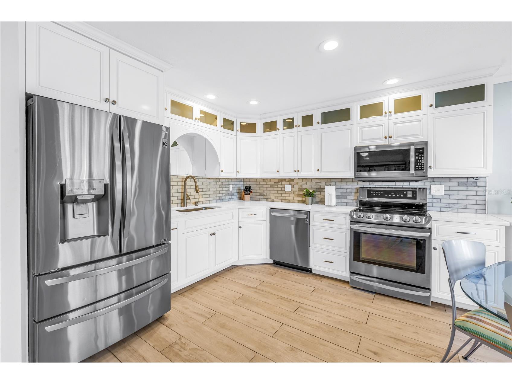 8985 Antigua Drive Seminole FL 33777 TB8461180 image16