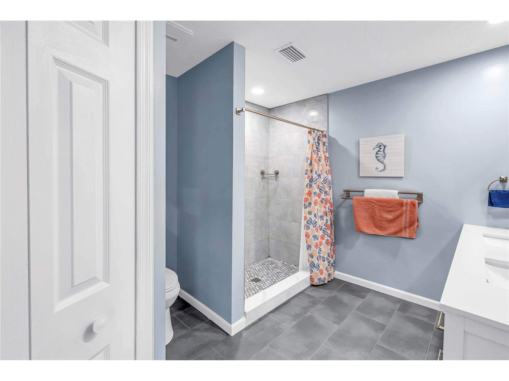 8985 Antigua Drive Seminole FL 33777 TB8461180 image25