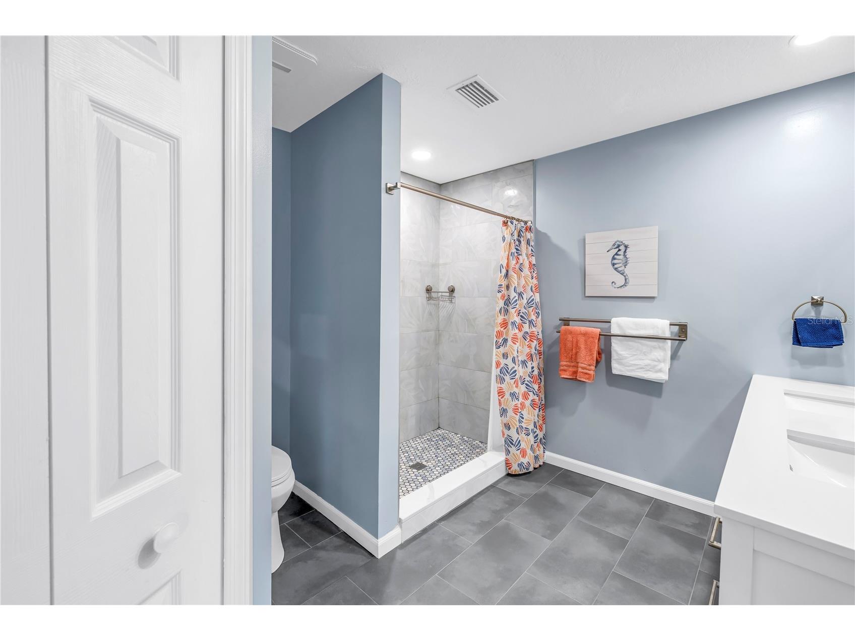 8985 Antigua Drive Seminole FL 33777 TB8461180 image26