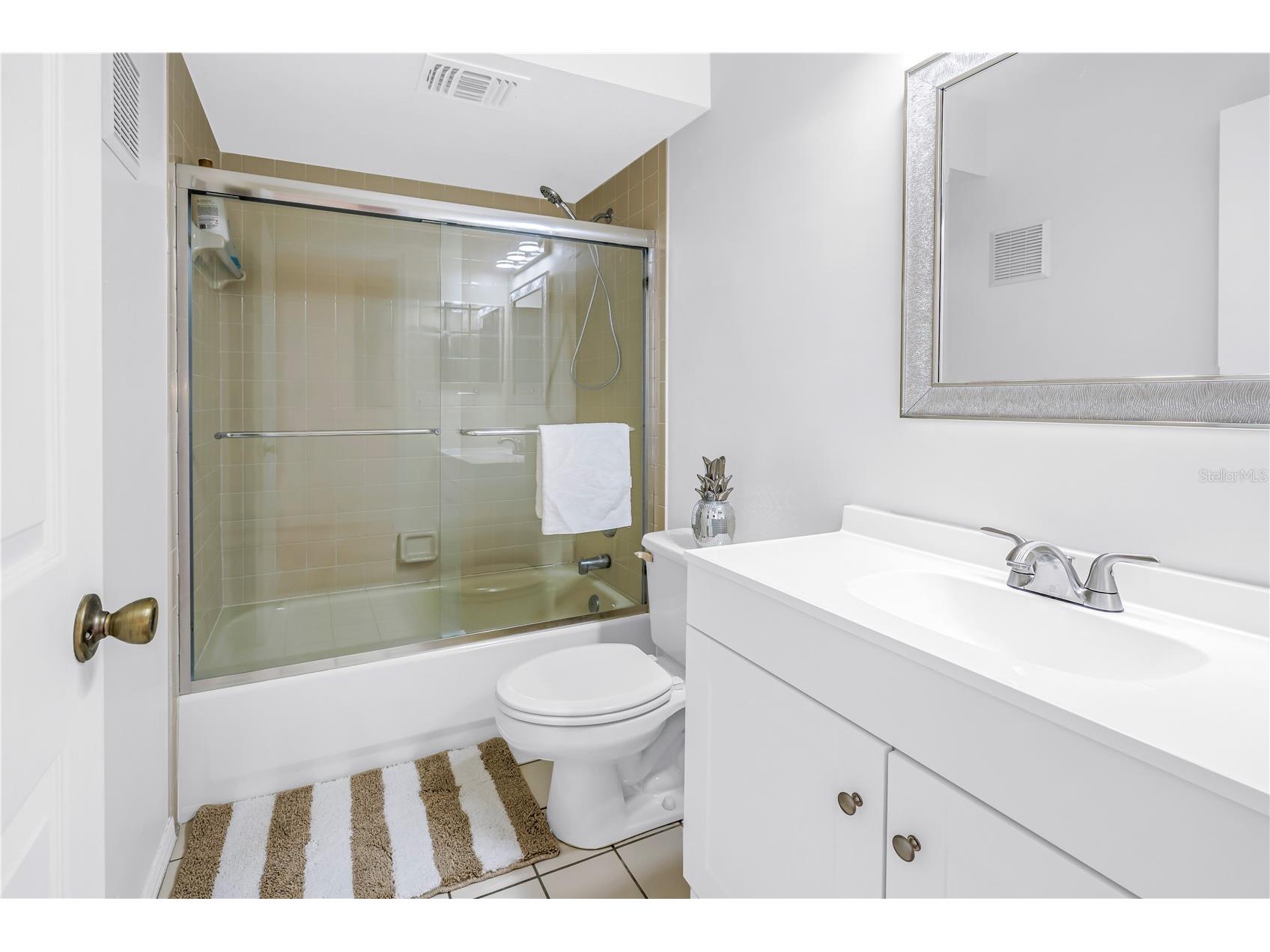 8985 Antigua Drive Seminole FL 33777 TB8461180 image36