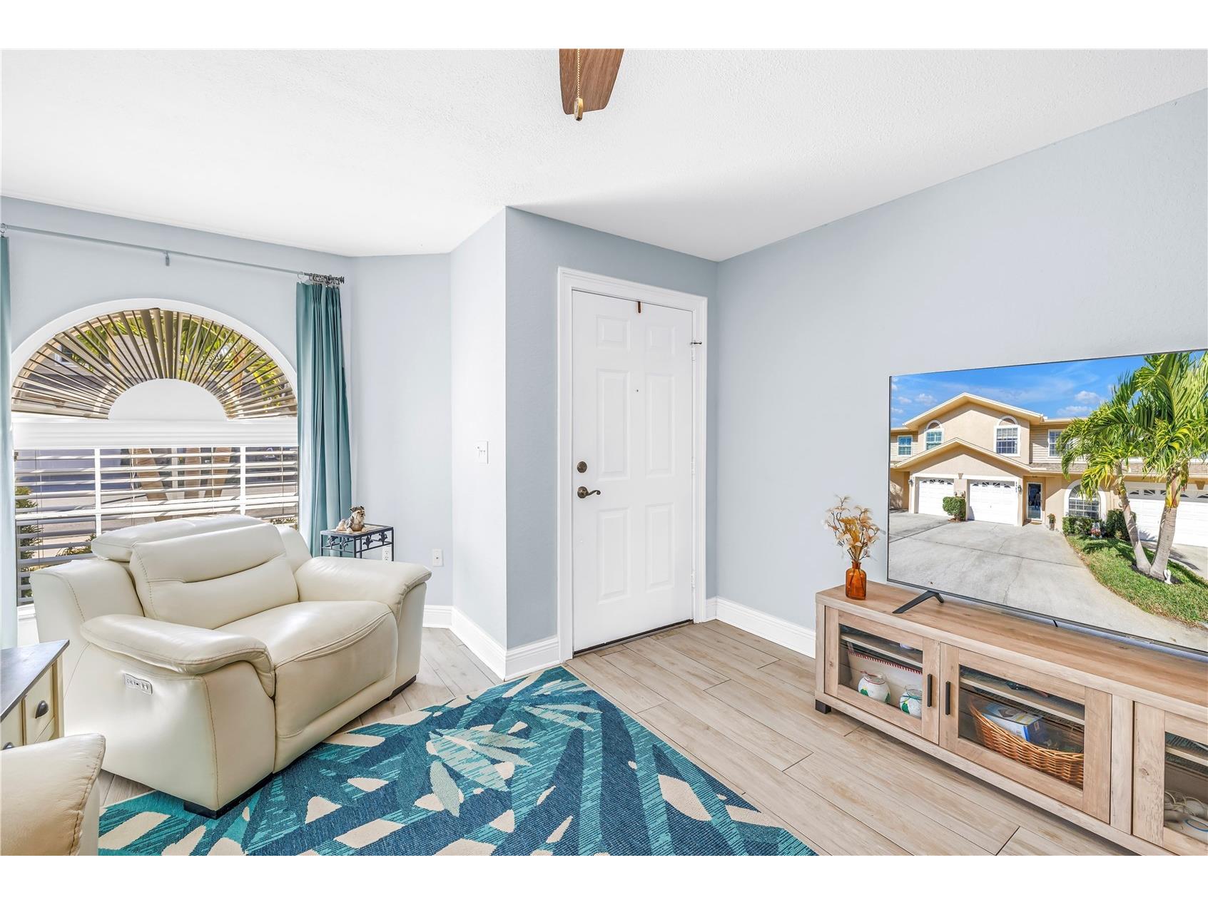 8985 Antigua Drive Seminole FL 33777 TB8461180 image6