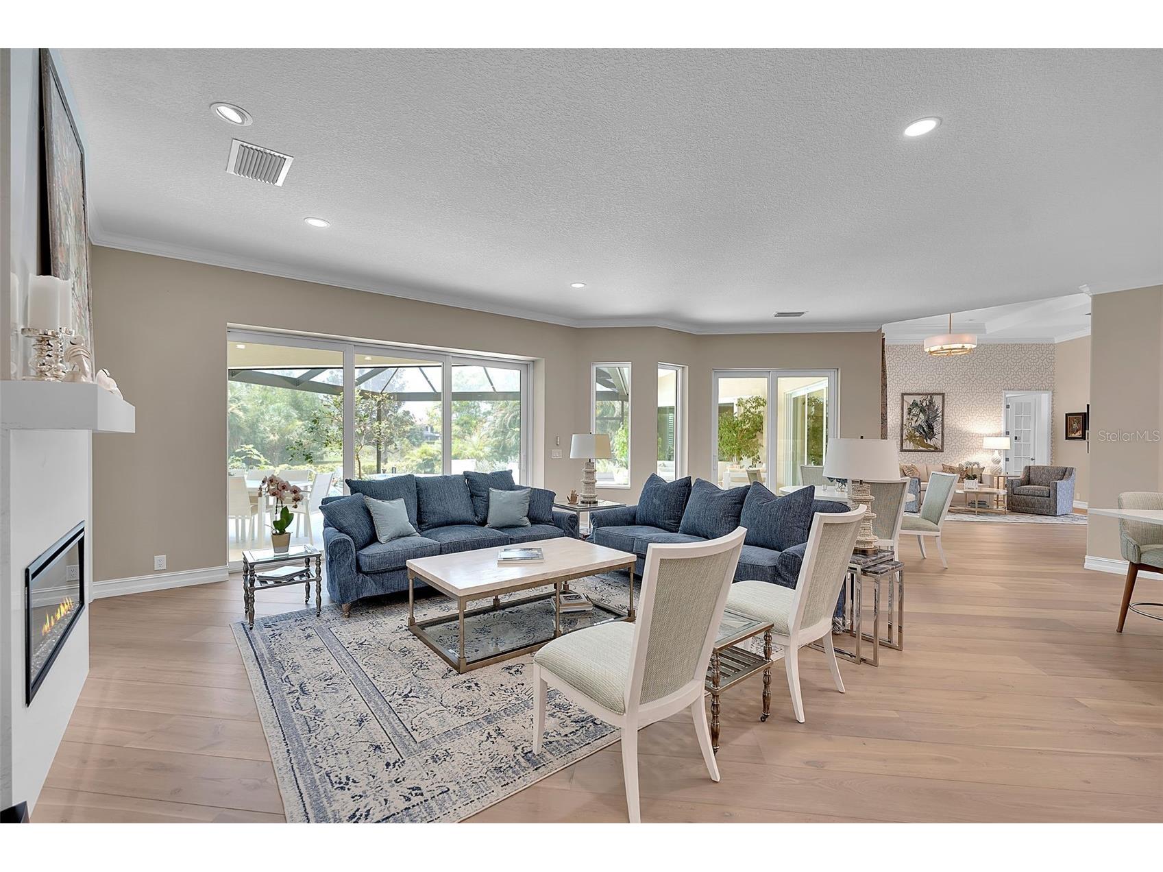 8986 Bloomfield Boulevard Sarasota FL 34238 A4698281 image20