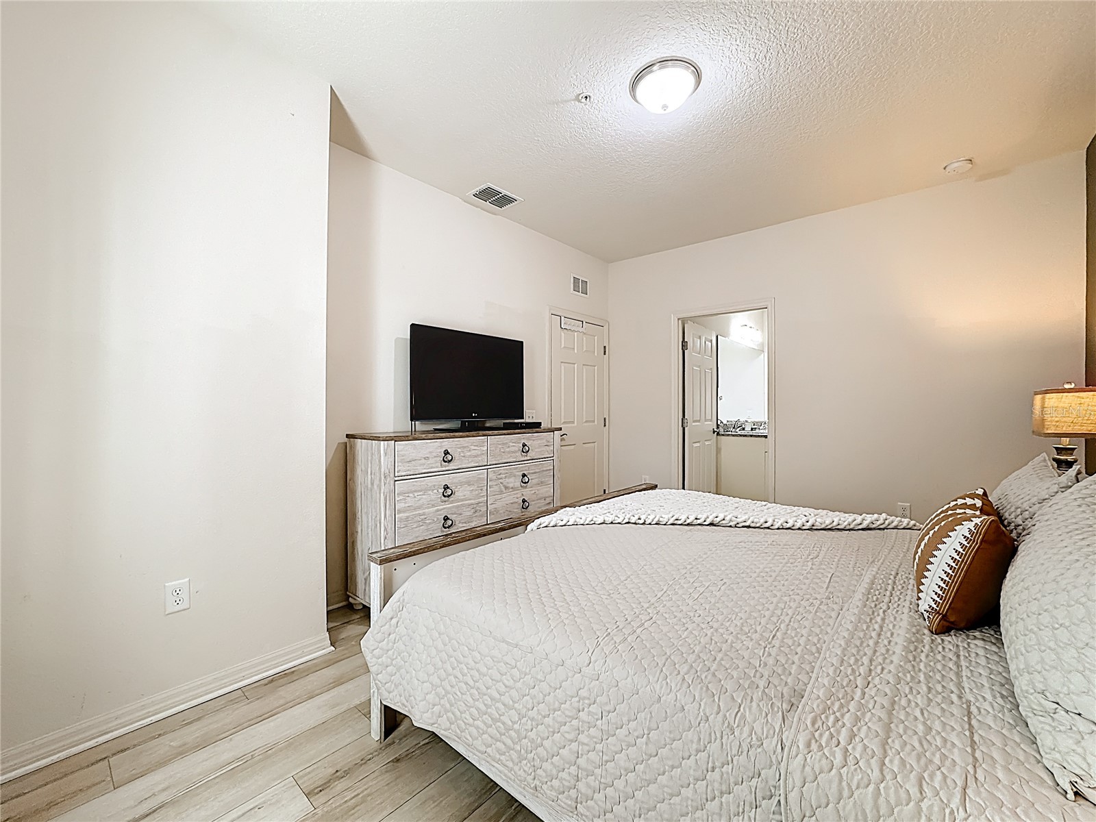 8986 Shine Drive Kissimmee FL 34747 O6388062 image23