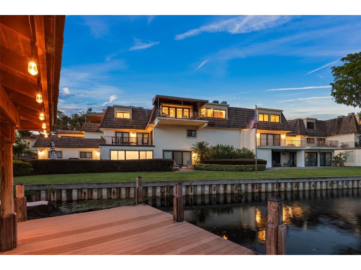 8988 Houston Place #303 Orlando FL 32819 - LAKE BUTLER CHAIN OF LAKES O6304658 image1