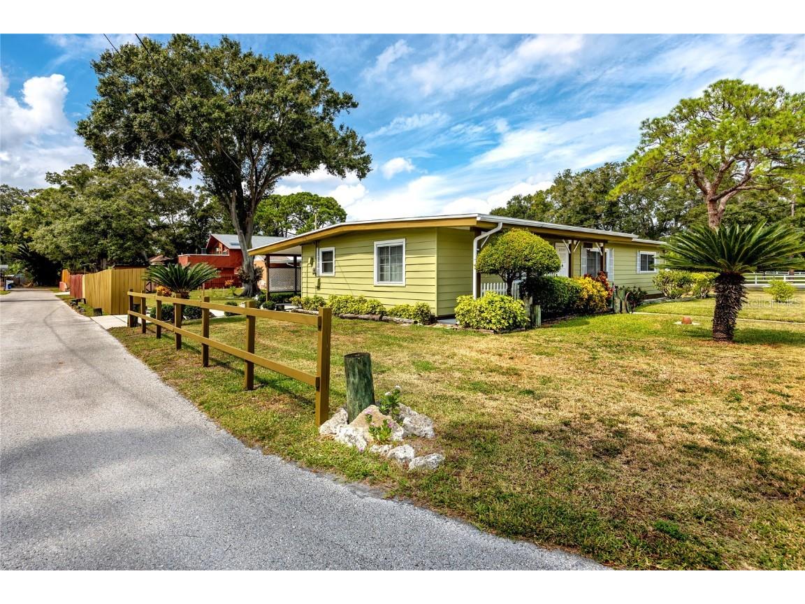 8990 60th Street N Pinellas Park FL 33782 U8217728 image7