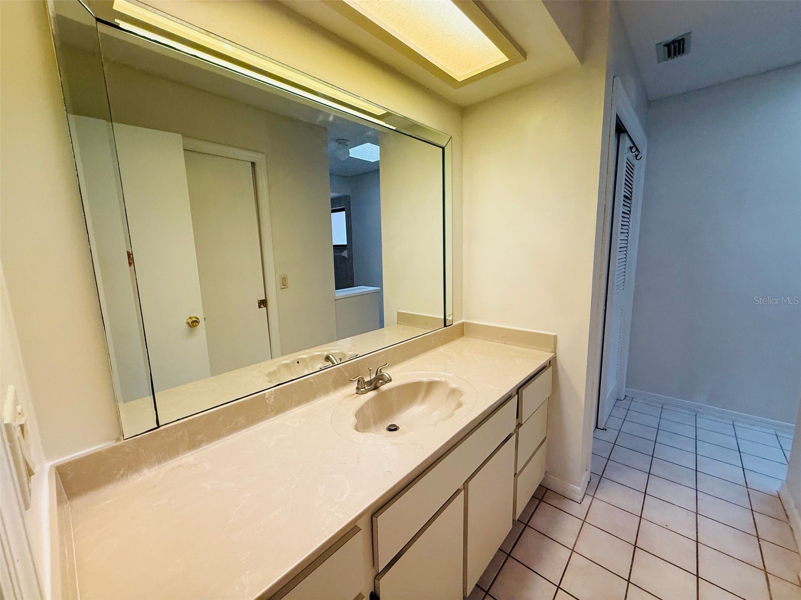 8992 Hernando Way Weeki Wachee FL 34613 TB8464650 image14
