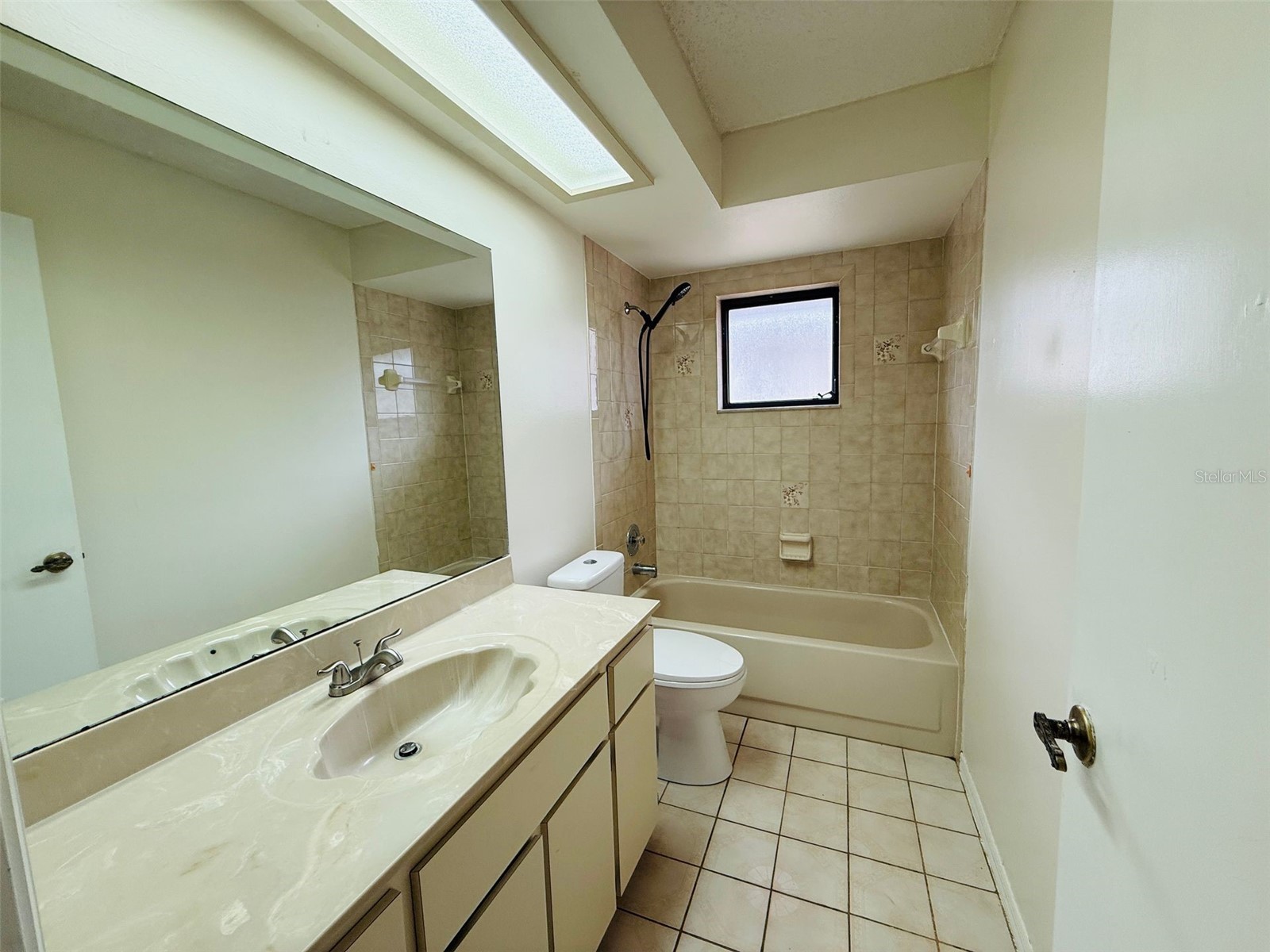 8992 Hernando Way Weeki Wachee FL 34613 TB8464650 image16