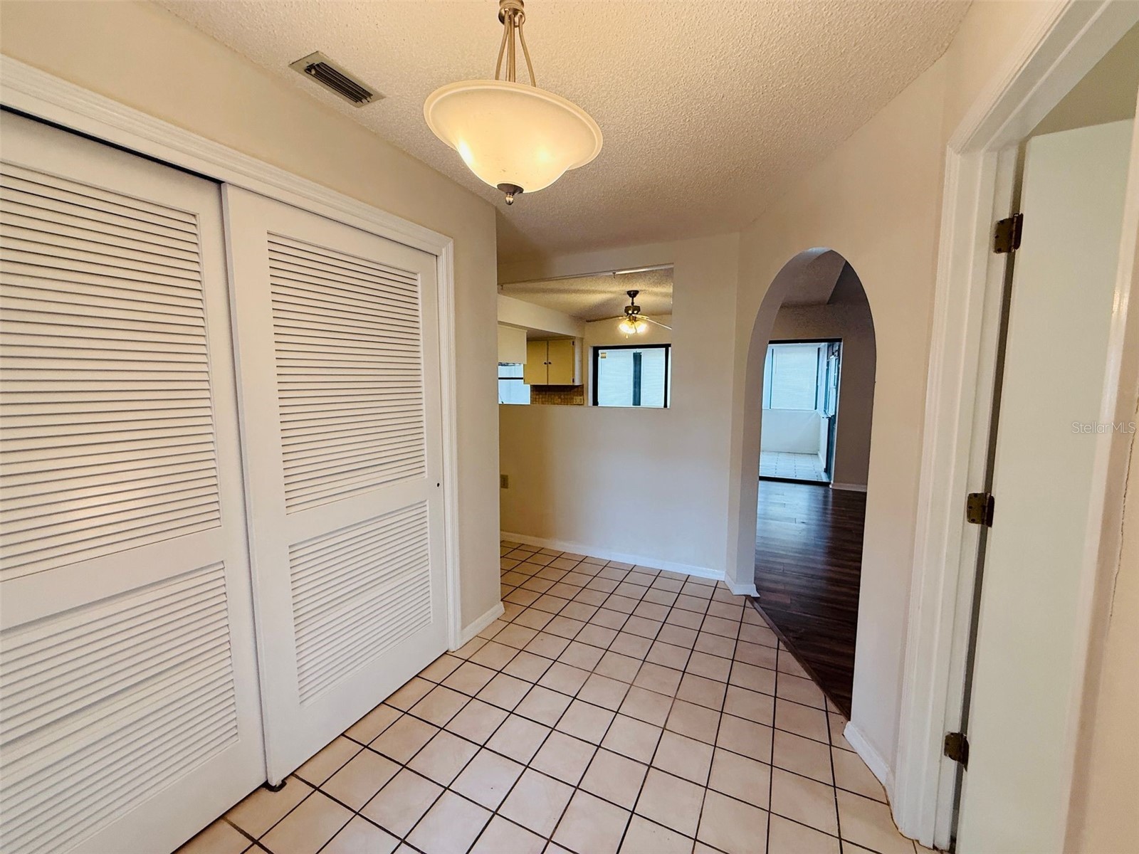 8992 Hernando Way Weeki Wachee FL 34613 TB8464650 image3