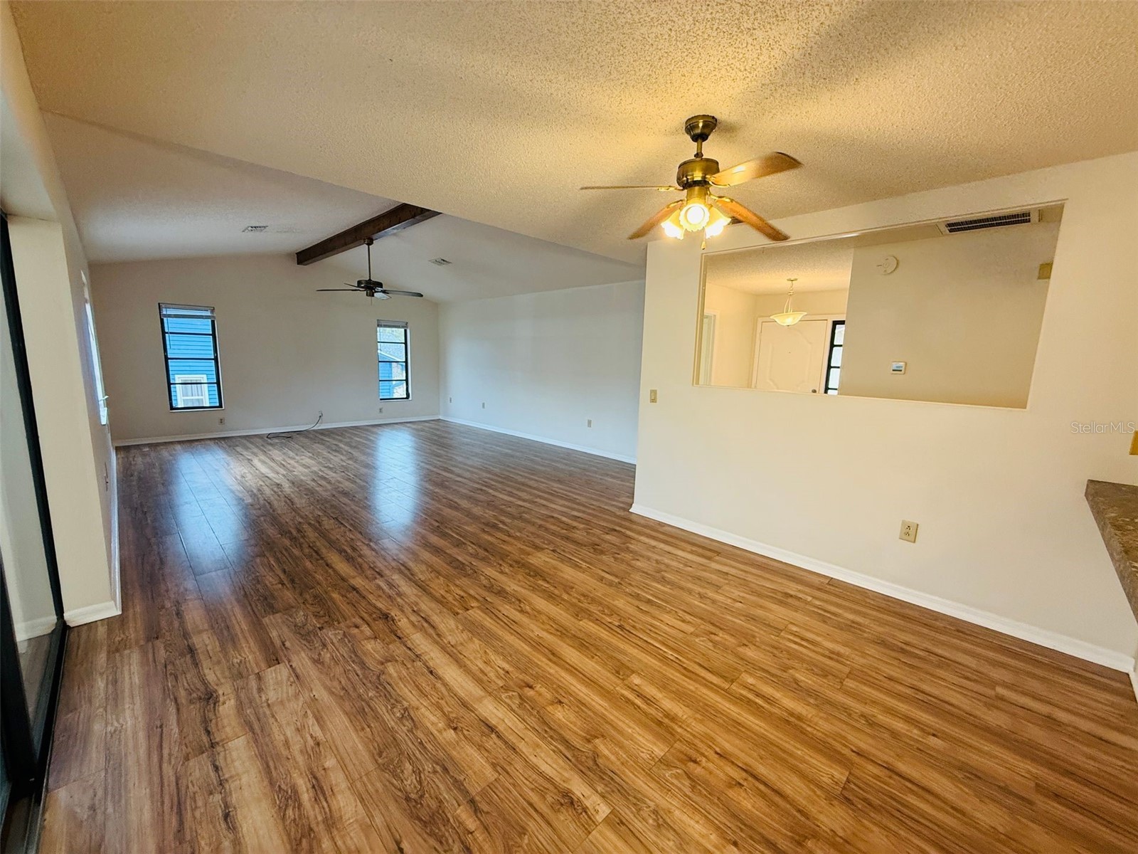 8992 Hernando Way Weeki Wachee FL 34613 TB8464650 image5
