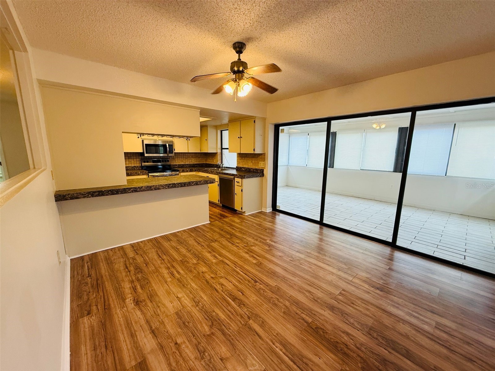 8992 Hernando Way Weeki Wachee FL 34613 TB8464650 image8