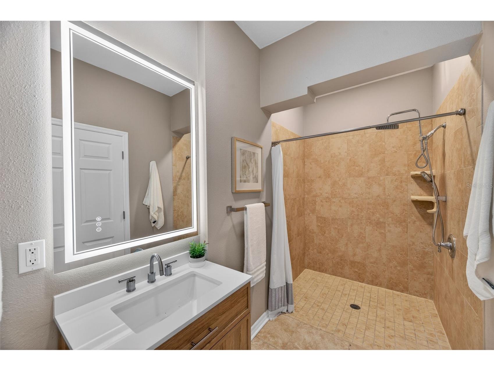 8995 70th Way N Pinellas Park FL 33782 TB8458067 image25