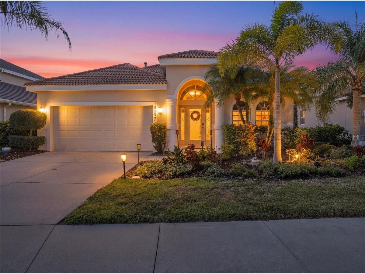 8997 Stone Harbour Loop Bradenton FL 34212 A4678400 image1