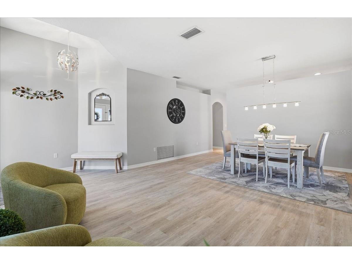 8997 Stone Harbour Loop Bradenton FL 34212 A4678400 image11