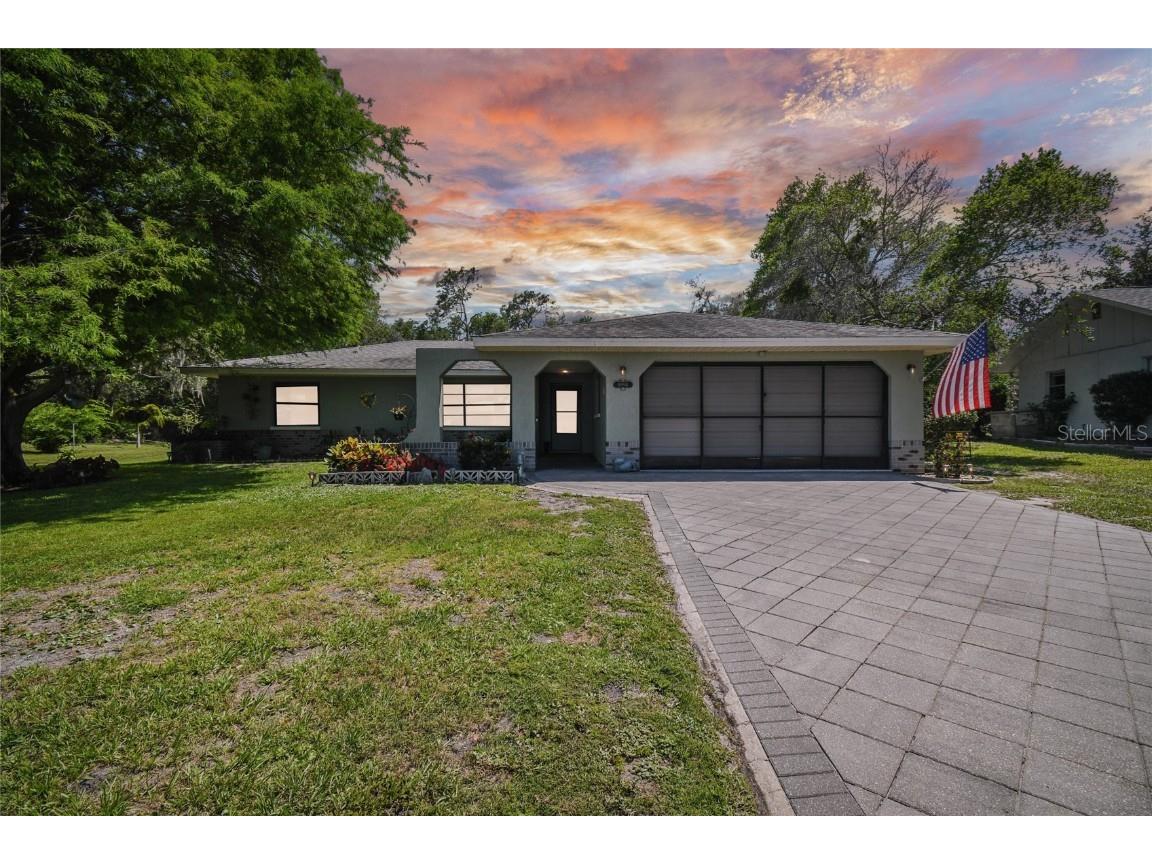 8998 Lismore Court Weeki Wachee FL 34613 T3453070 image1