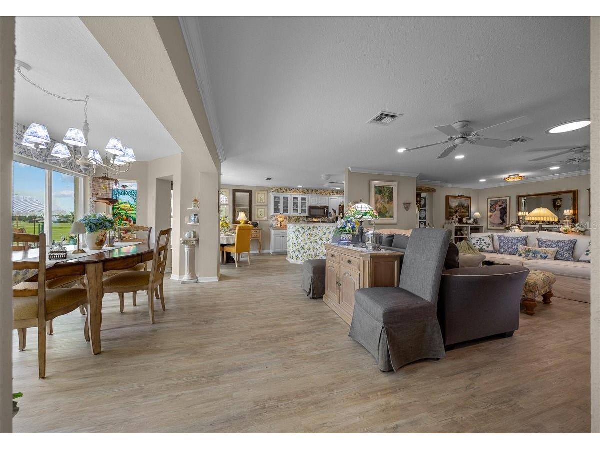 8998 SW 99th Court Road Ocala FL 34481 OM726473 image4