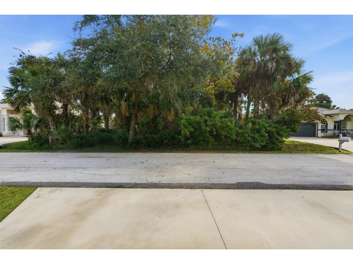 9 Cayuga Court Palm Coast FL 32137 FC313675 image1