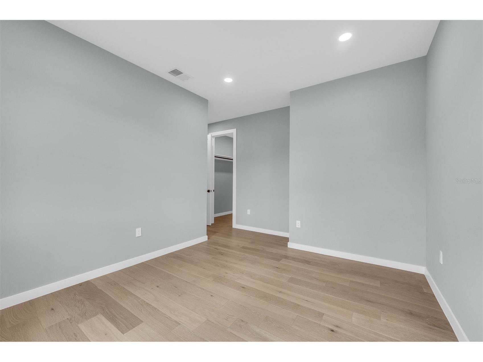 9 E Steele Street Orlando FL 32804 O6418219 image48