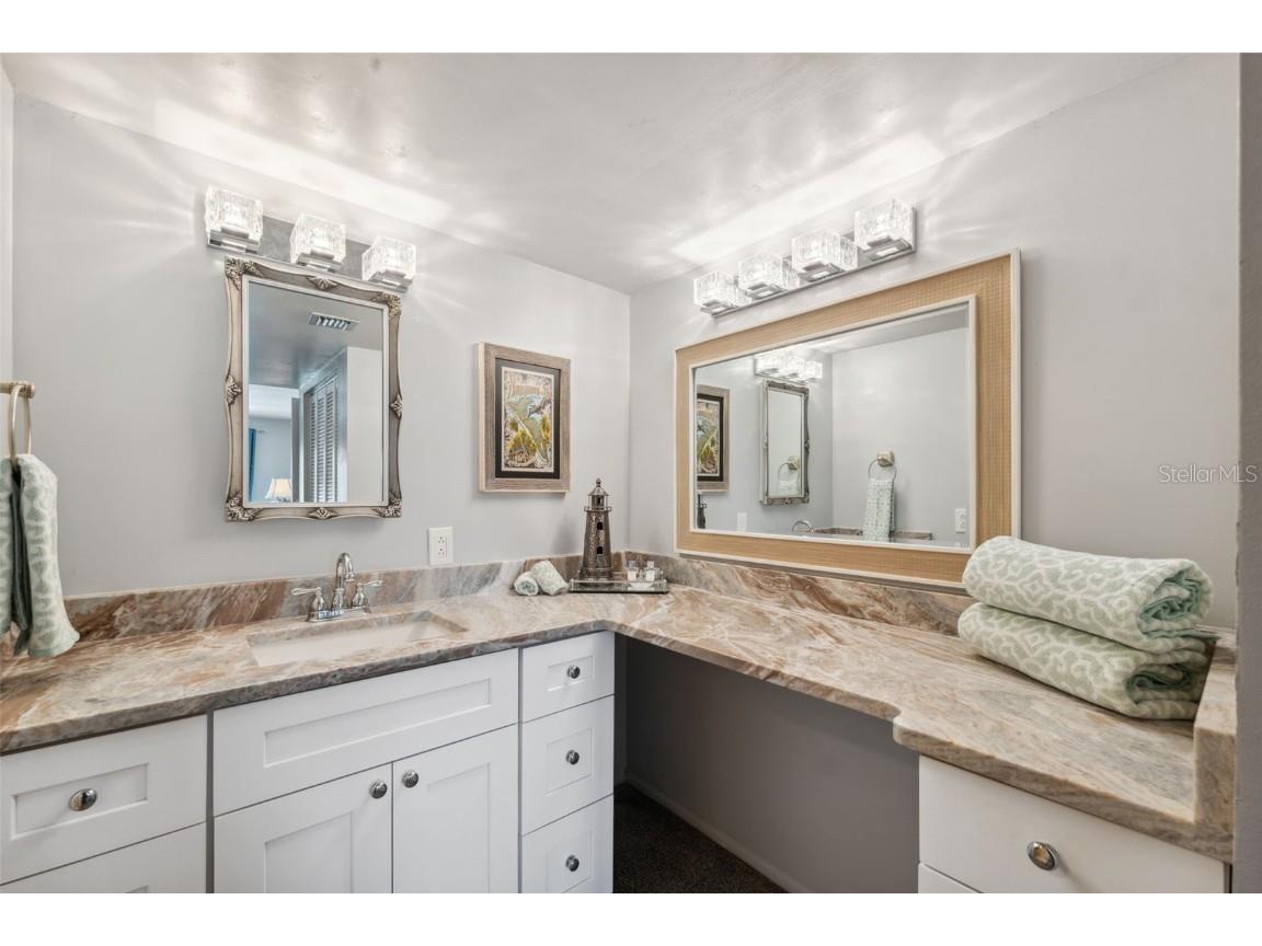 9 Forbes Place #512 Dunedin FL 34698 - GULF OF AMERICA W7873759 image12