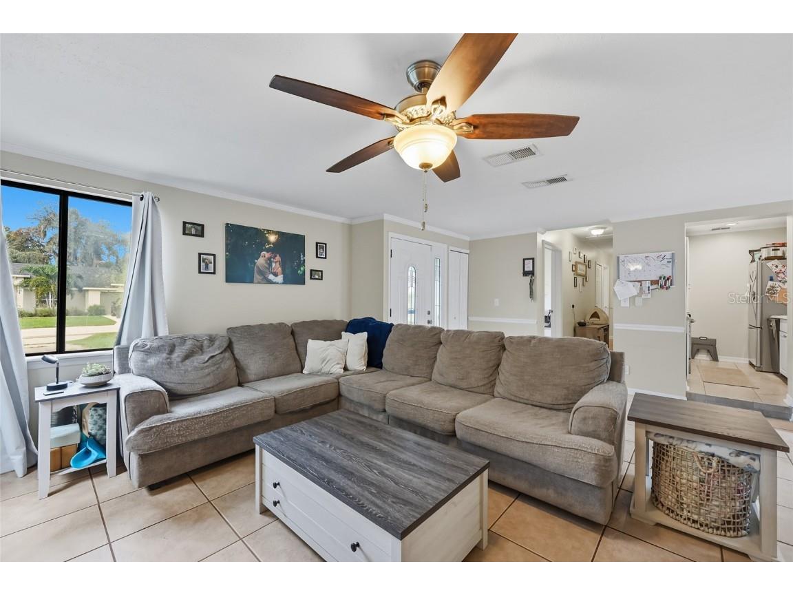 9 Granada Road Debary FL 32713 V4944882 image2