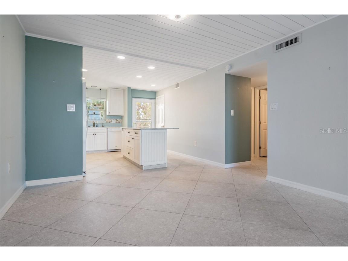 9 Haig Place #104 Dunedin FL 34698 - ST. JOSEPH SOUND TB8447985 image4