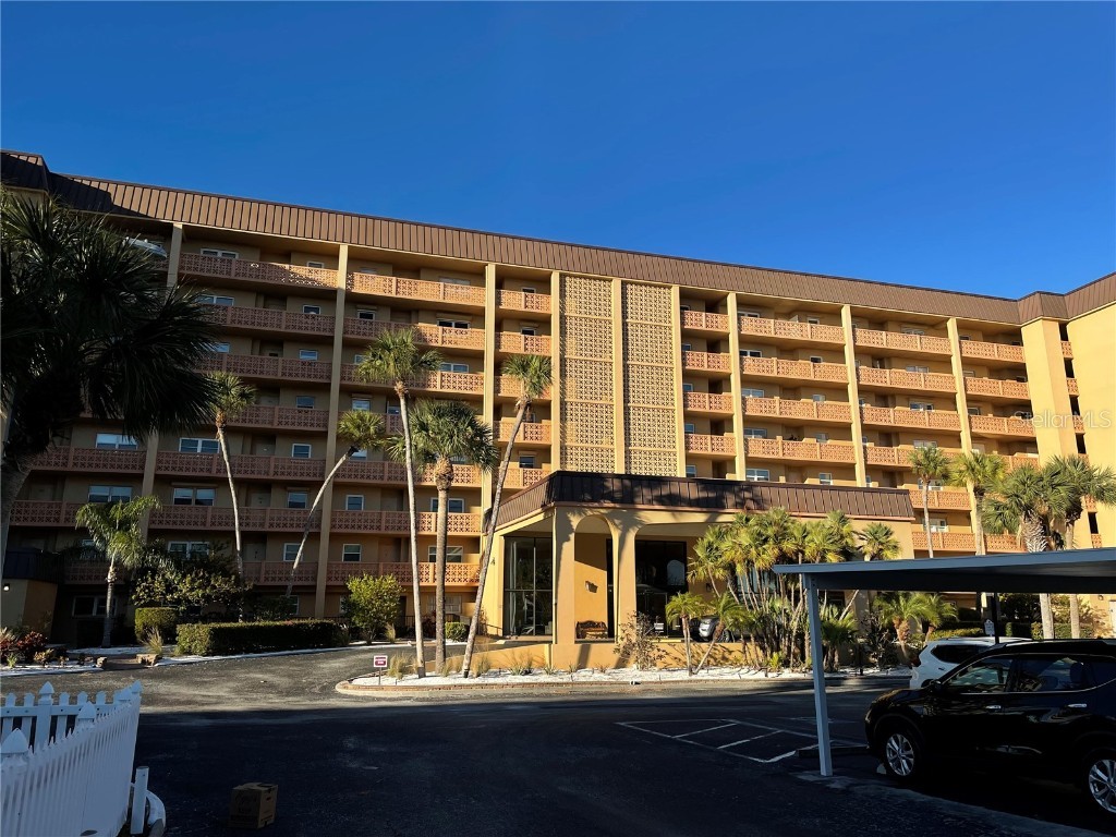 9 Haig Place #601 Dunedin FL 34698 T3442208 image1