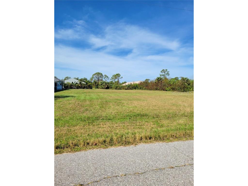 9 Hyde Court Rotonda West FL 33947 D6139139 image3