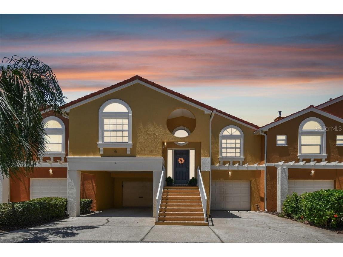 9 Lincoln Avenue S Saint Petersburg FL 33711 - BOCA CIEGA BAY U8247314 image1