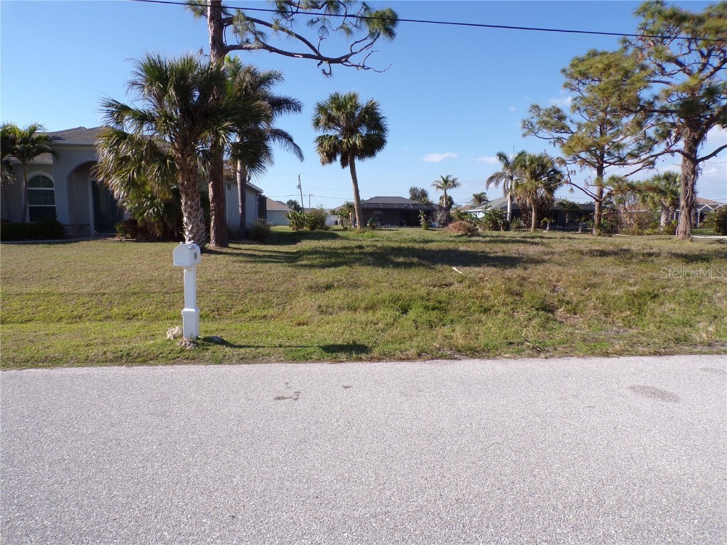 9 Long Meadow Lane Rotonda West FL 33947 C7505085 image5