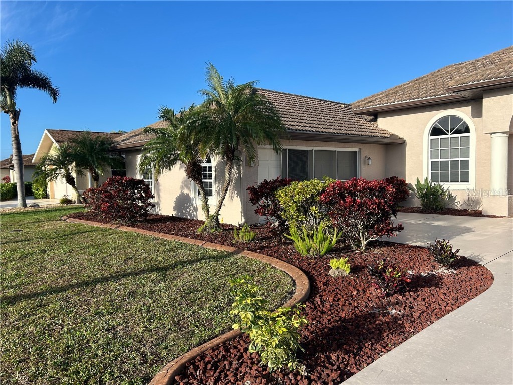 9 Medalist Way Rotonda West FL 33947 D6135219 image1