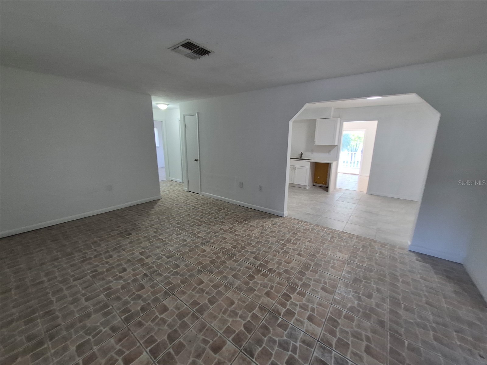 9 Michigan Street Beverly Hills FL 34465 OM727754 image3