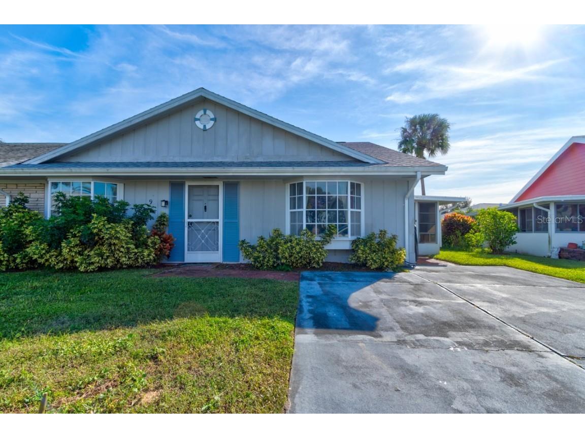 9 Par Drive New Smyrna Beach FL 32168 V4945873 image1