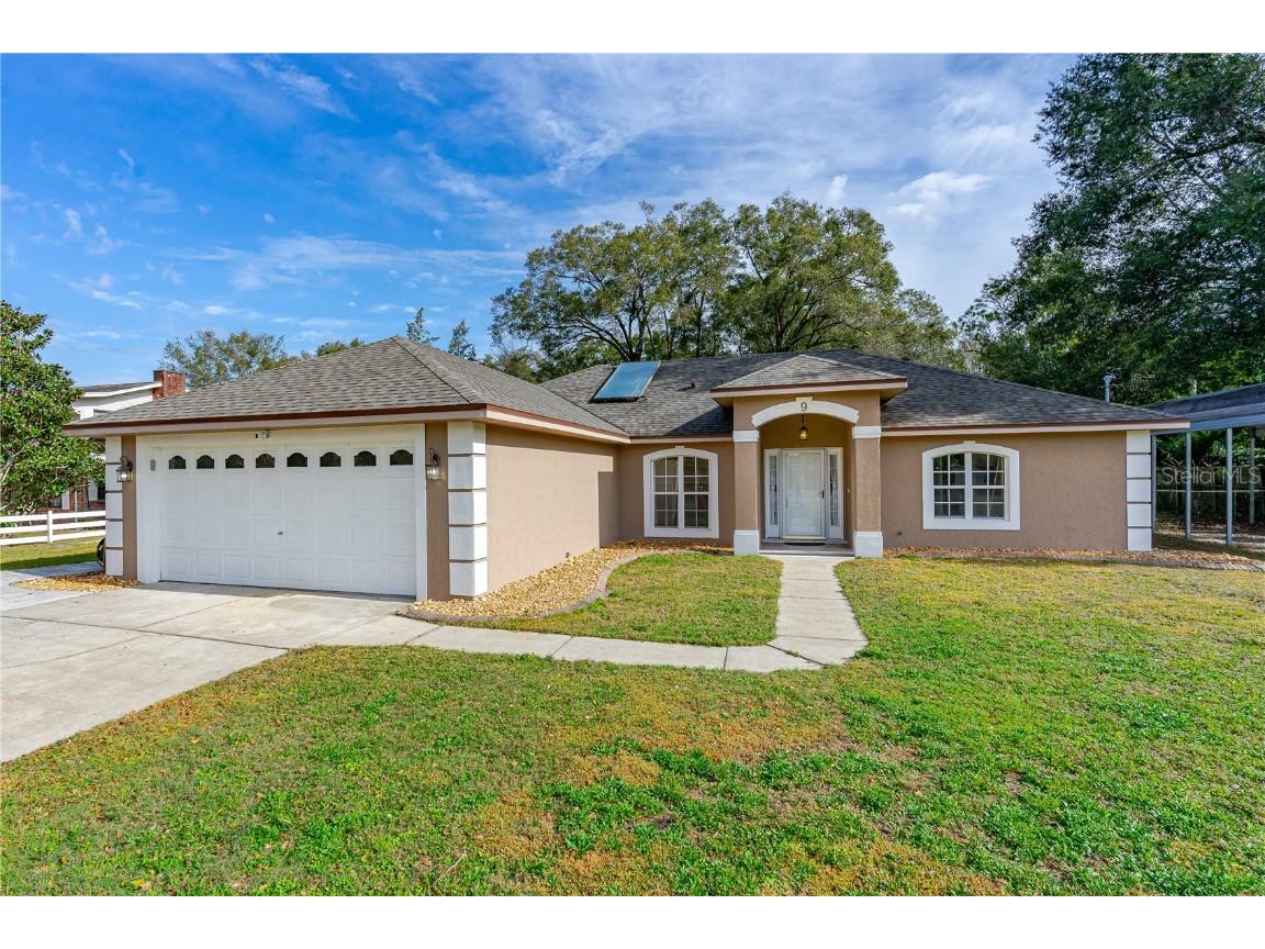 9 Reyes Road Deland FL 32724 V4934425 image1