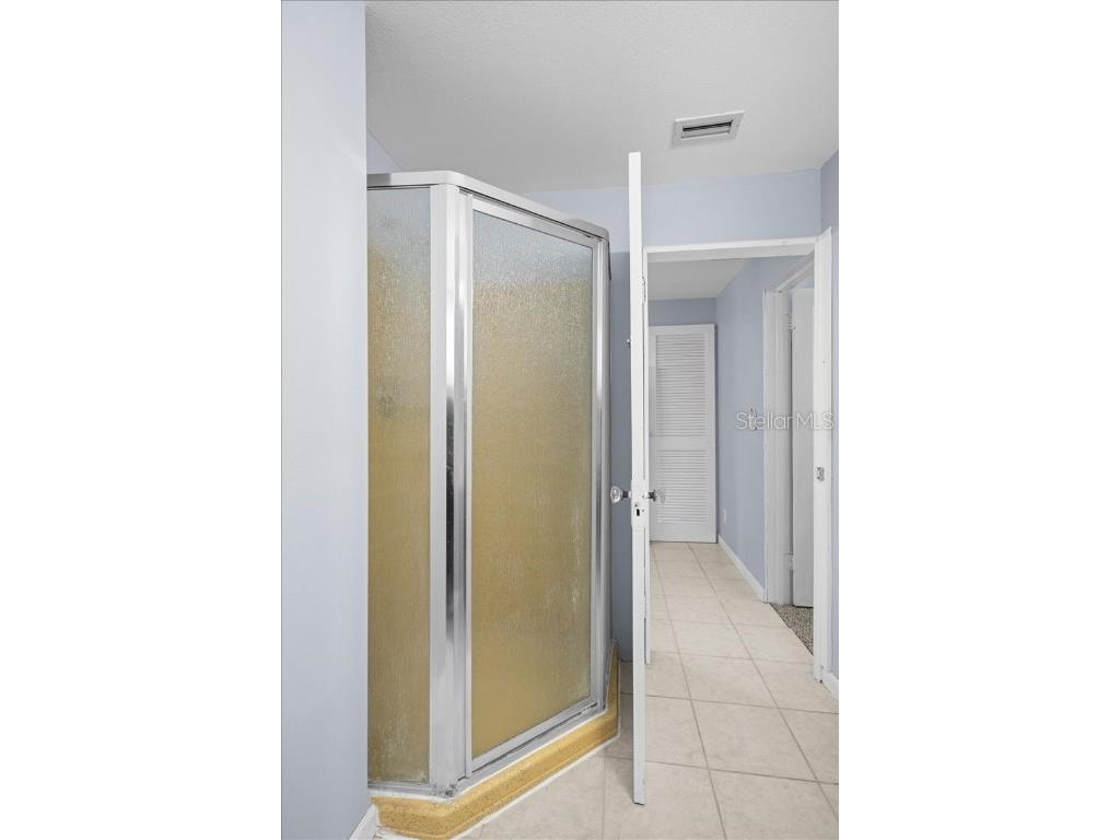 9 Seminole Drive Bradenton FL 34208 A4663491 image18