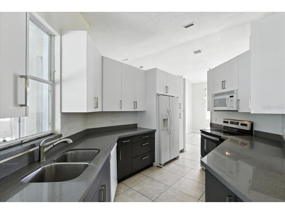 9 Whitney Place Palm Coast FL 32164 FC312452 image4