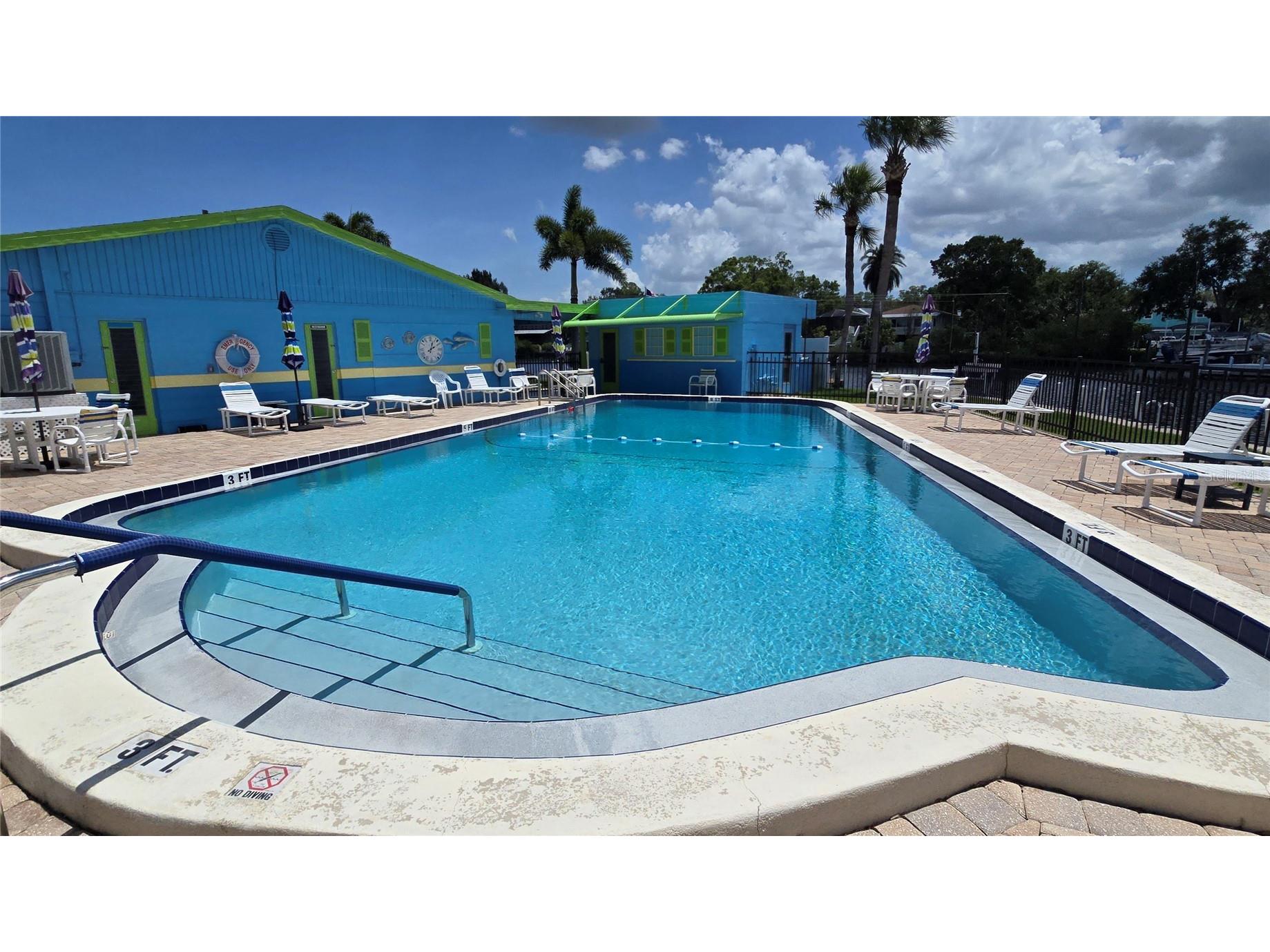 9 Yawl Lane #9 Palm Harbor FL 34683 TB8512411 image3