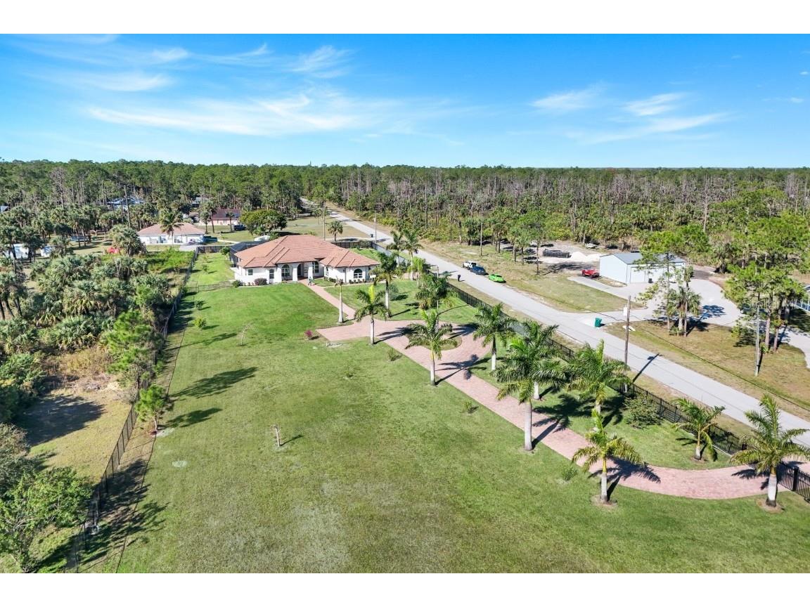 90 22nd Ave Nw Naples FL 34120 TB8358722 image1