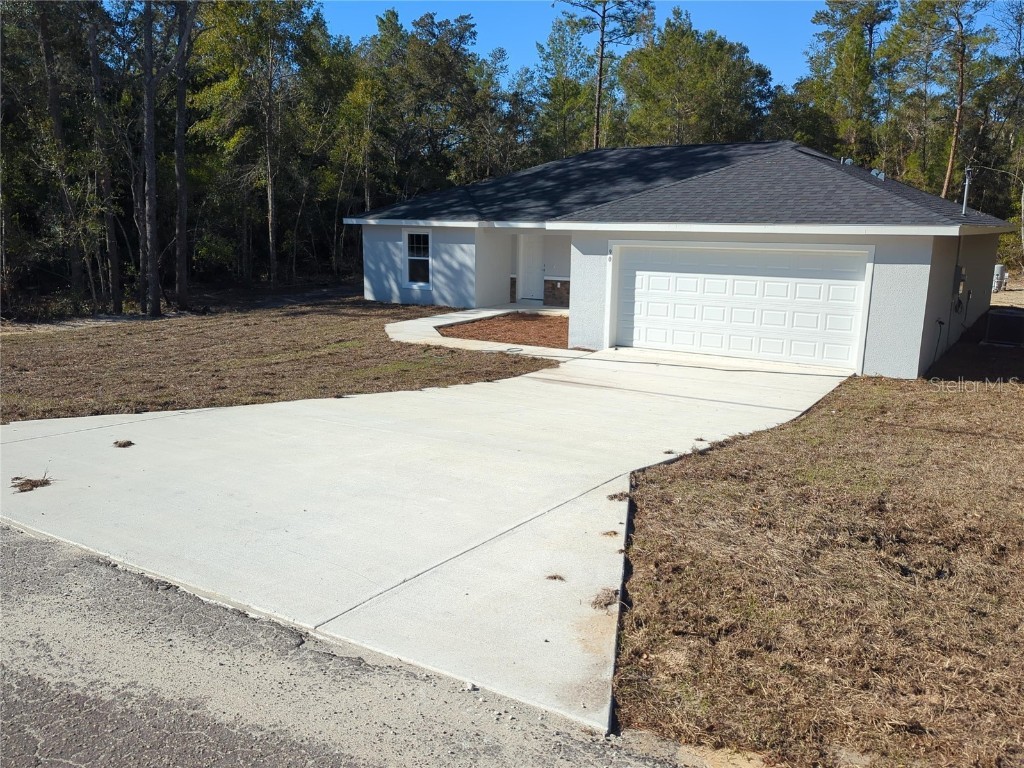 90 Bay Drive Ocklawaha FL 32179 OM689729 image1