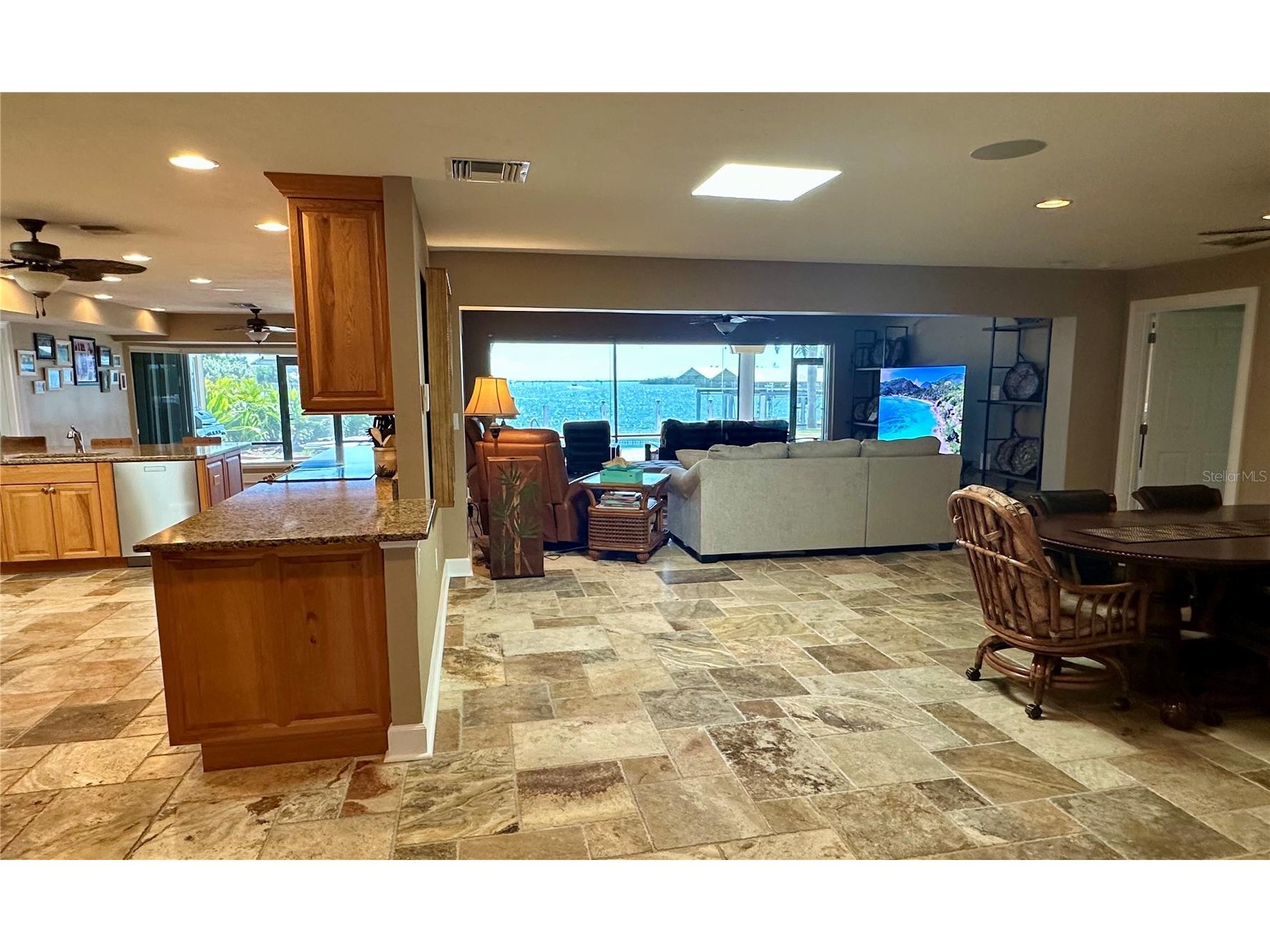 90 Buccaneer Bend Placida FL 33946 - INTRACOASTAL WATERWAY D6146570 image15